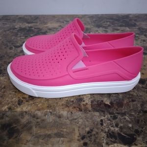 Crocs kids Pink Slip On water shoes size 13c